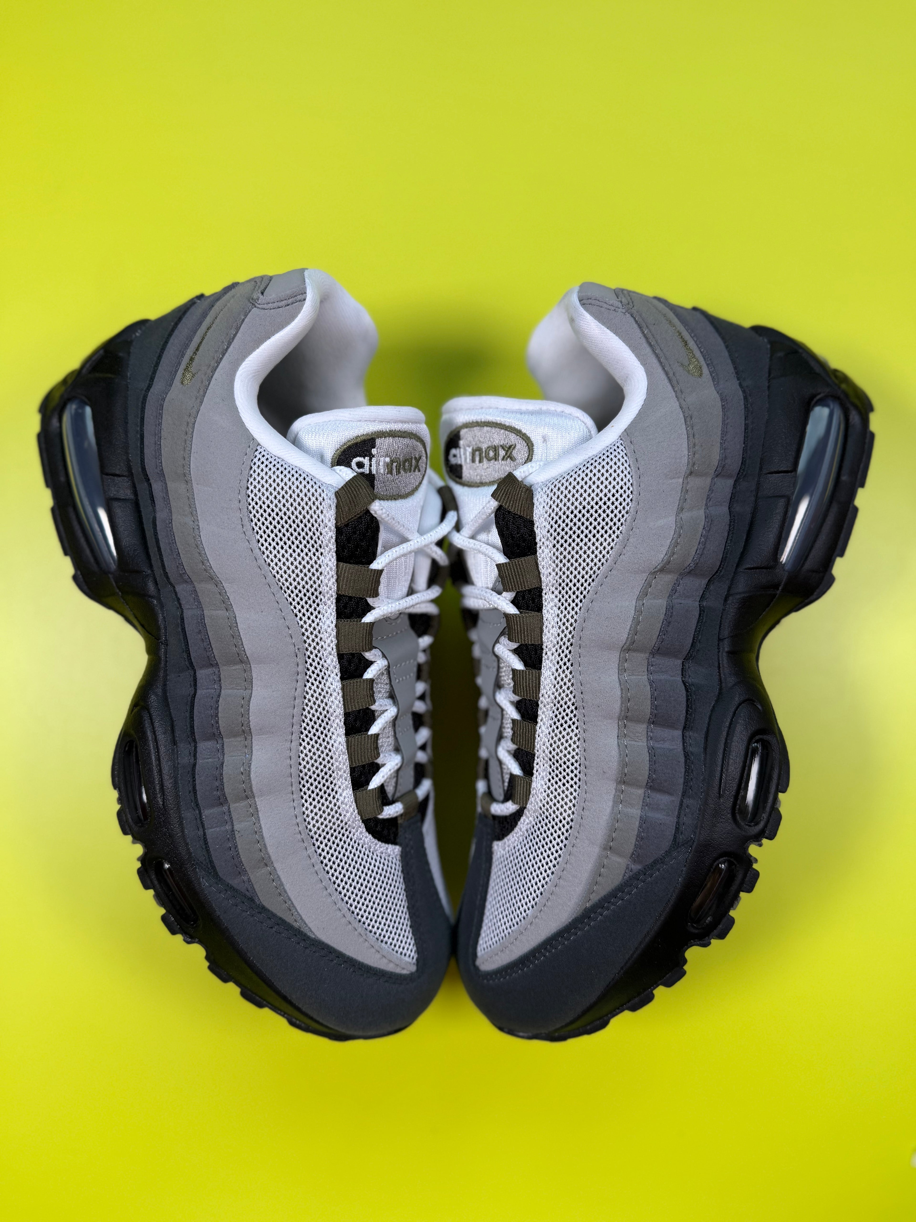 Nike Air Max 95 OLIVE
