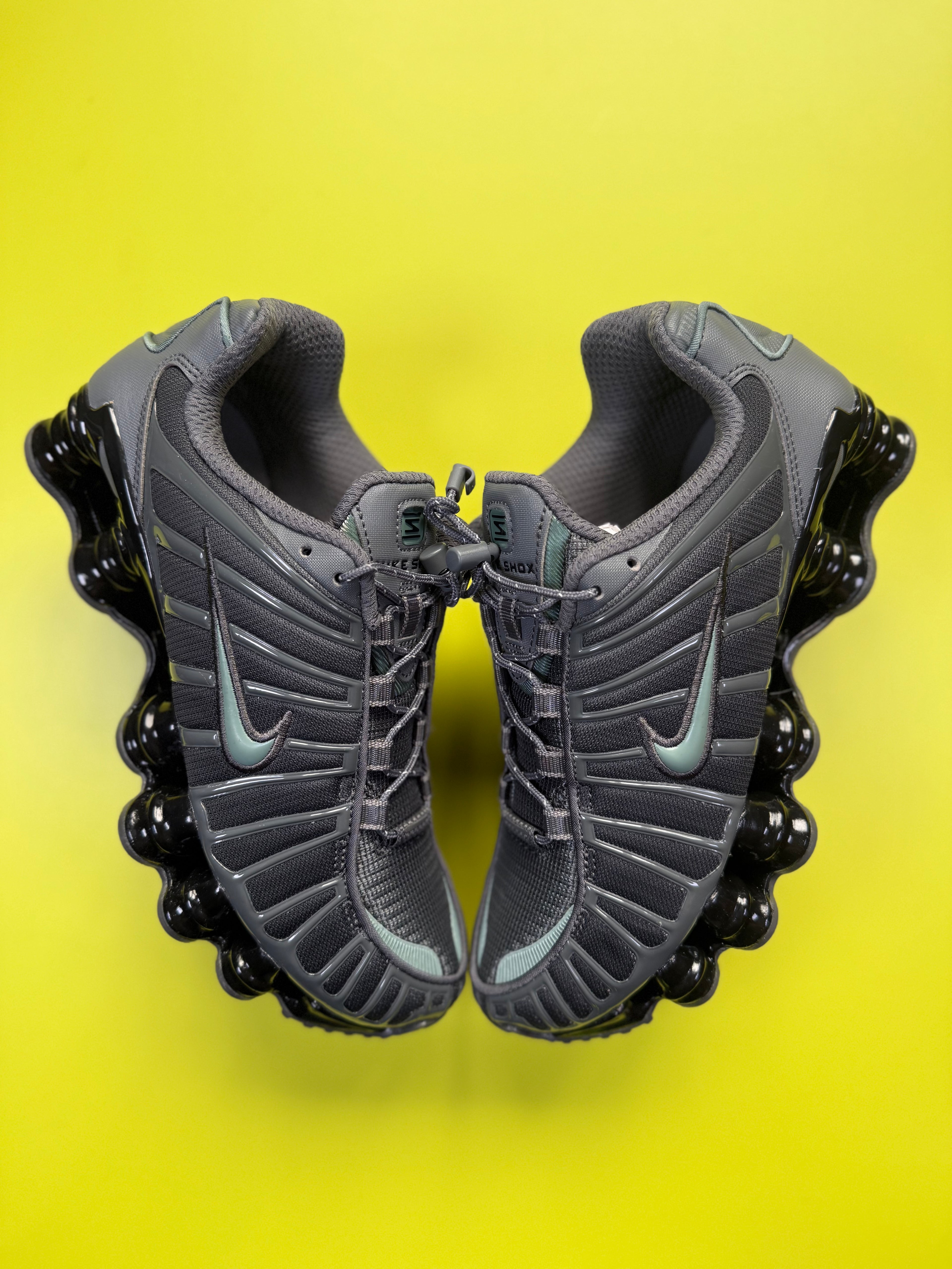 Nike Shox TL iron grey x clay green